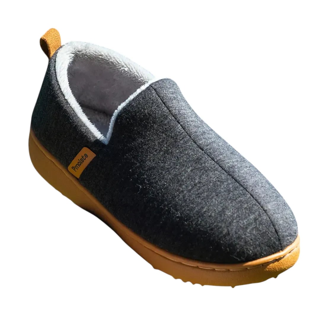 Black cushioned fleece lined house slippers 3