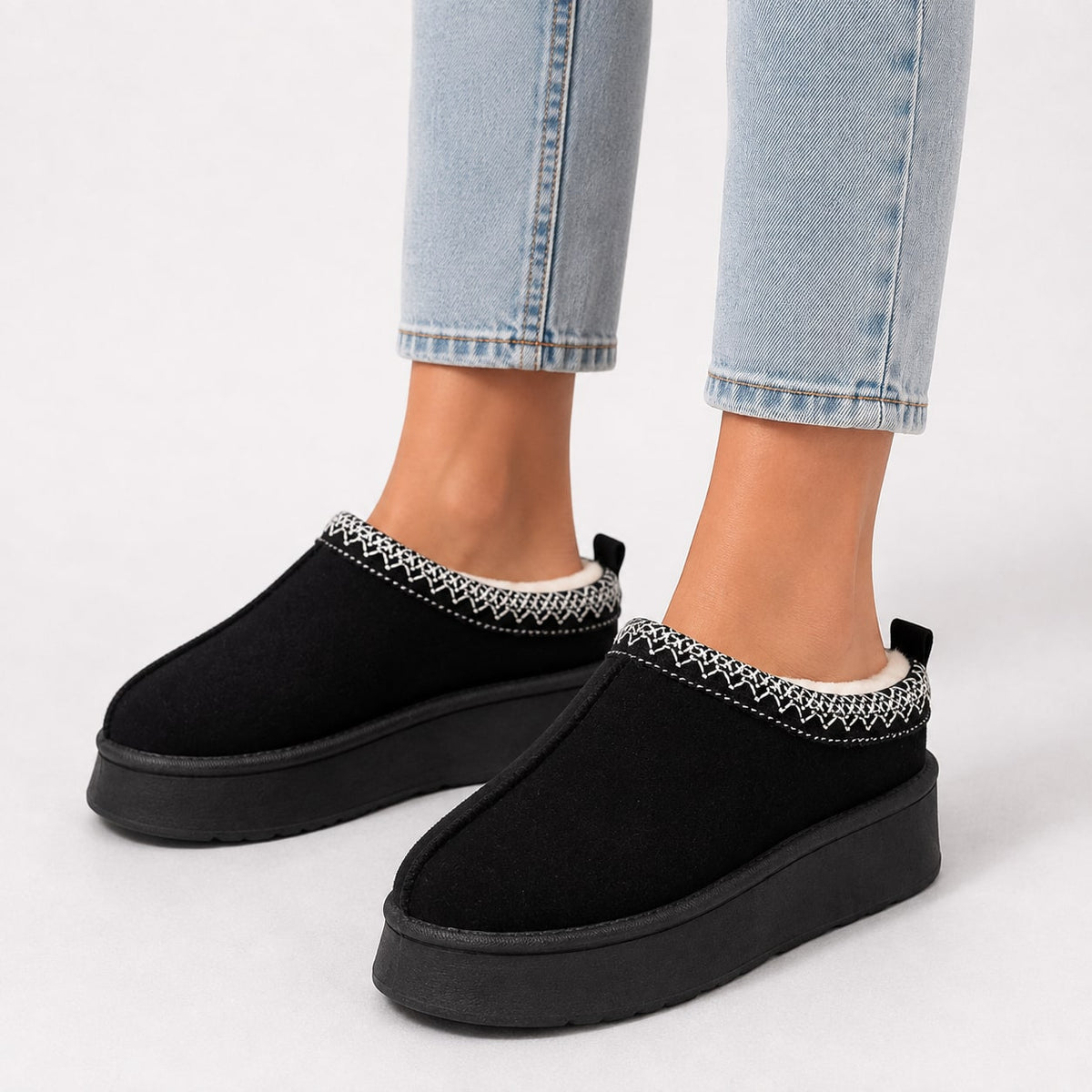 Black warm lined platform slippers 4