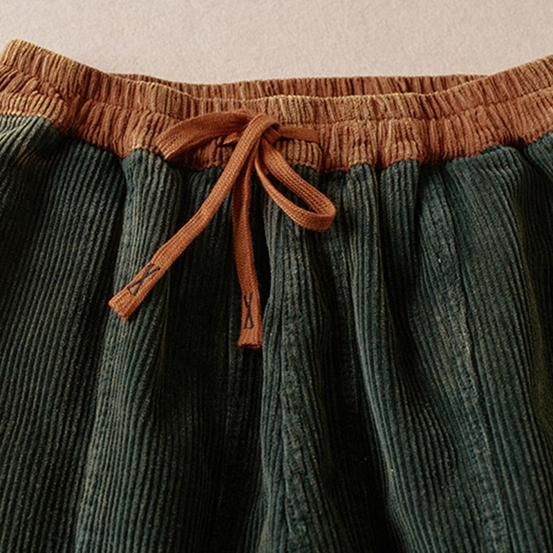 Close-up of the elastic drawstring waist 4