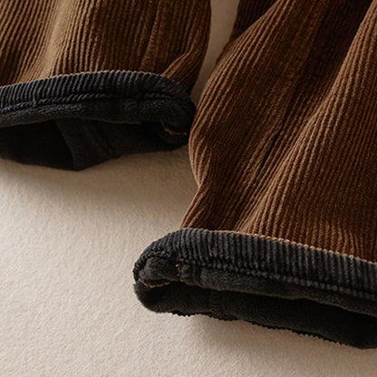 Close-up of the soft fleece lining 9