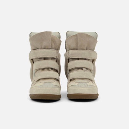 Beige hidden wedge sneakers, back view with padded collar 8